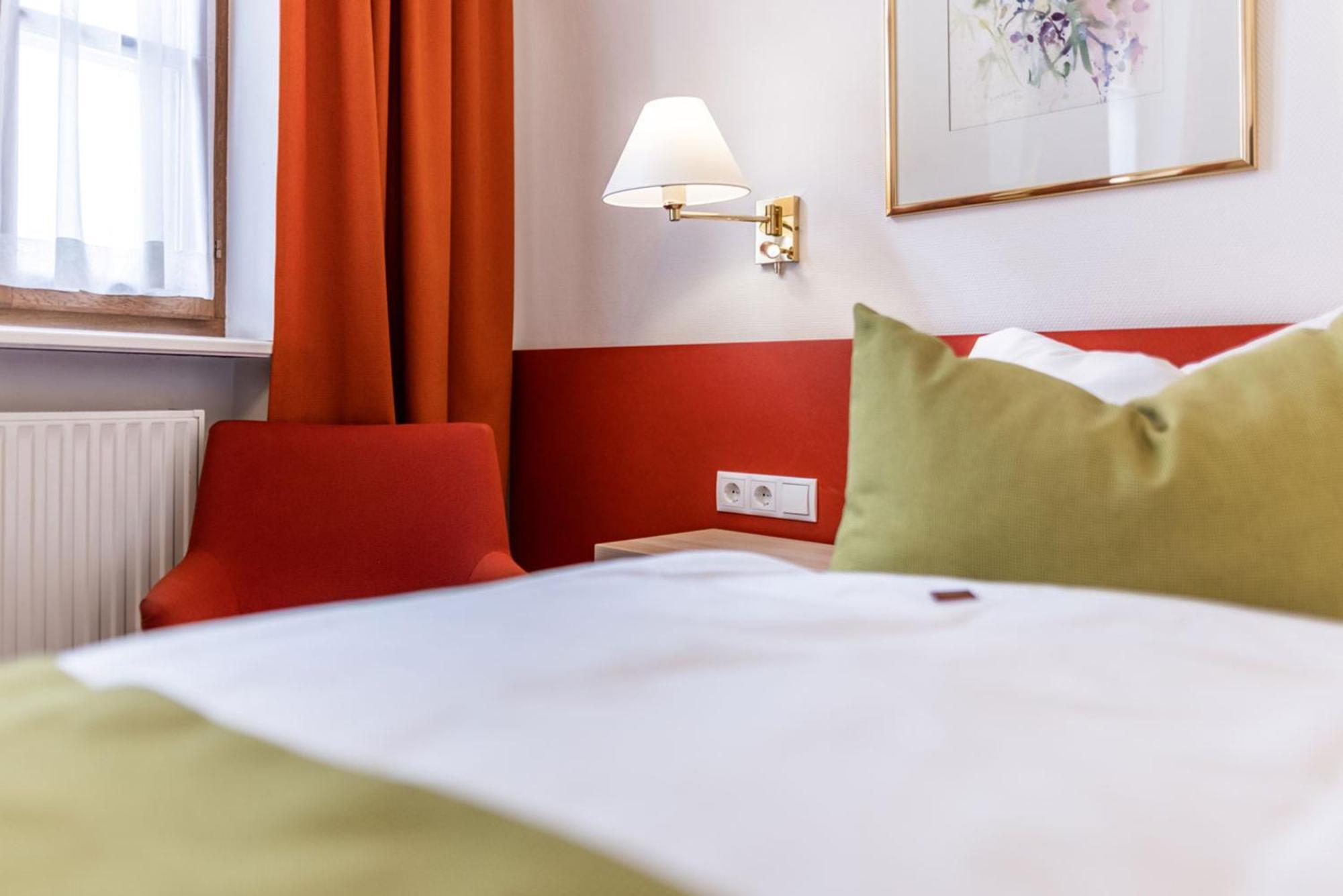 Wolf Hotel 4*