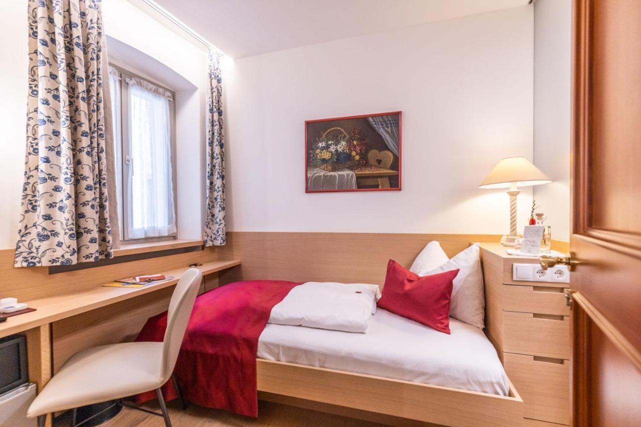 Wolf 4* Salisburgo